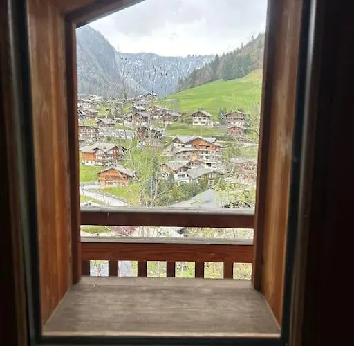 Rose Morzine