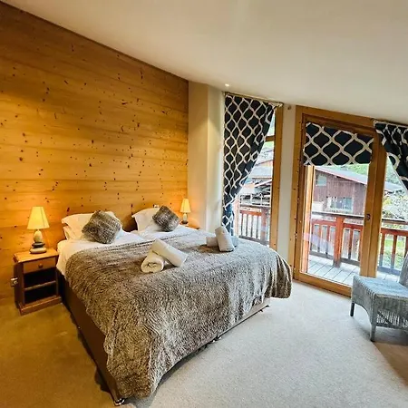 Chalet Rose *